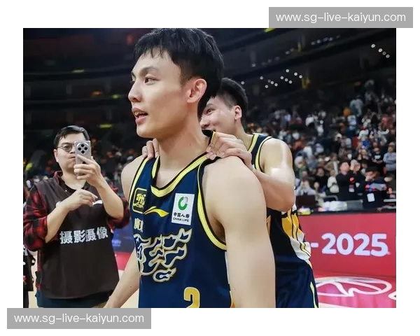 积分榜中国男篮：荣耀之路与未来可期